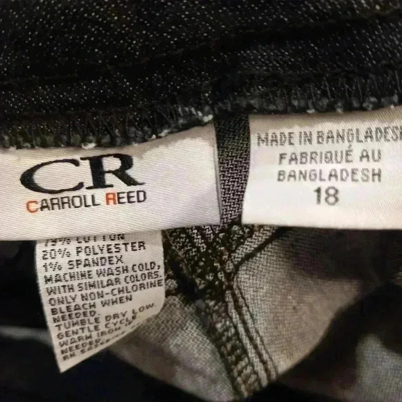 Carrol  Reed jeans capris - Picture 6 of 6